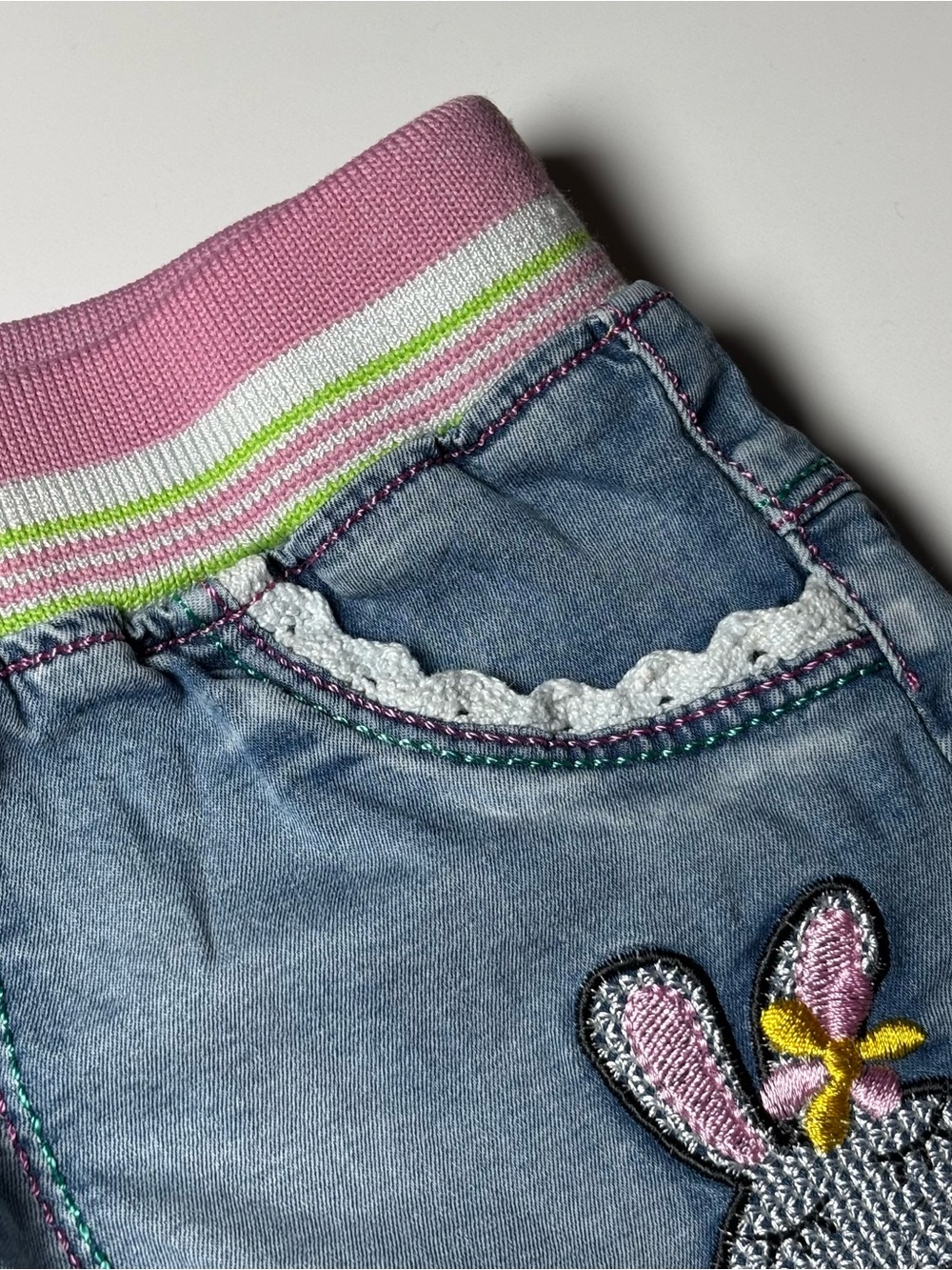 Girls Light Wash Denim Bunny Shorts Eyelet Lace Trim Elastic Waist Kawaii - Picture 4 of 10